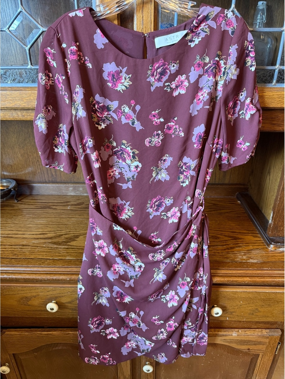 ASTR The Label Burgundy Floral Faux Wrap Mini Dress Puff Sleeve Medium